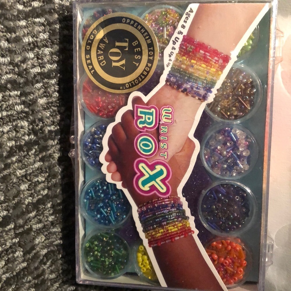Wrist Rox bead bracelet kit. Makes 36 bracelets